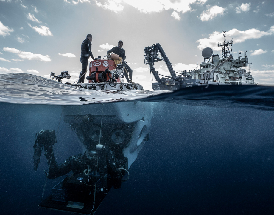 Underwater Research Lab Designs